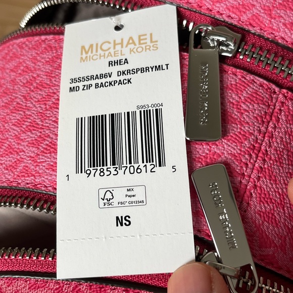 🌼Michael Kors Rhea medium zip backpack - Picture 8 of 15